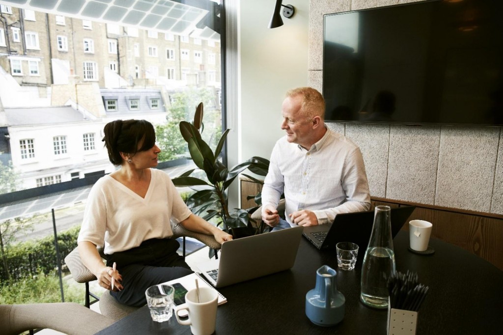 Reasons in Favor of a Benefits Consultant in the Workplace