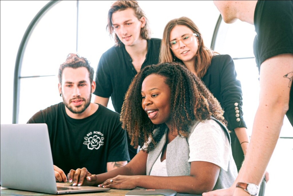 The Cons of Not Offering Employee Benefits