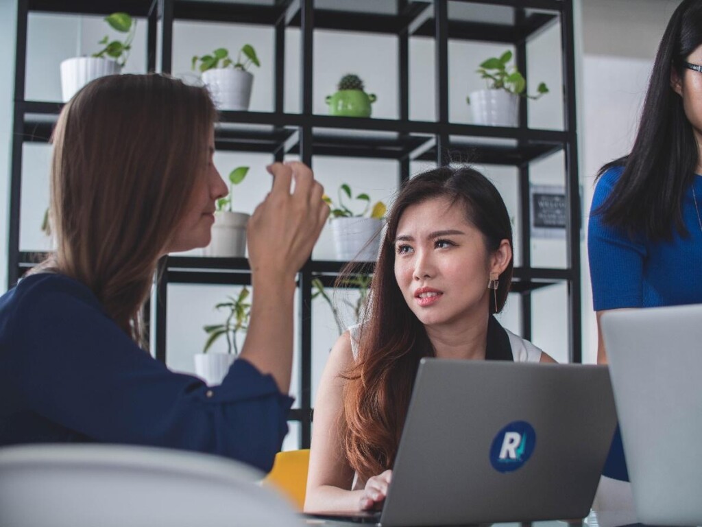 3 Reasons Why You Should Never Discuss Politics at Work