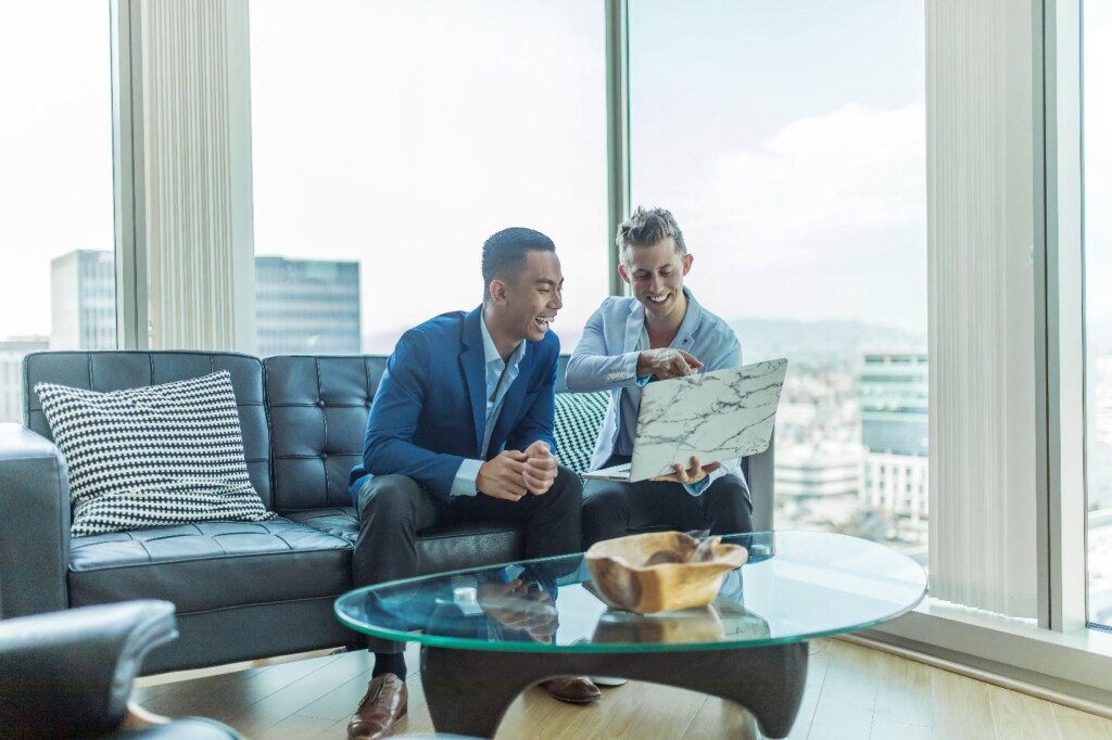 3 tips for HR Professionals to Develop Work Friendships