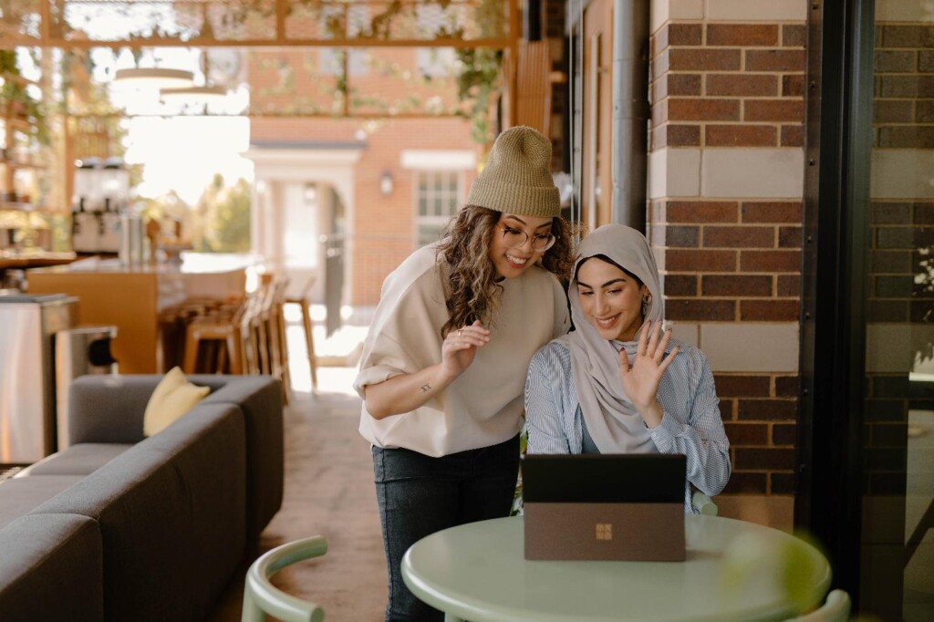 4 Ways to Make Employees Trust the Organization
