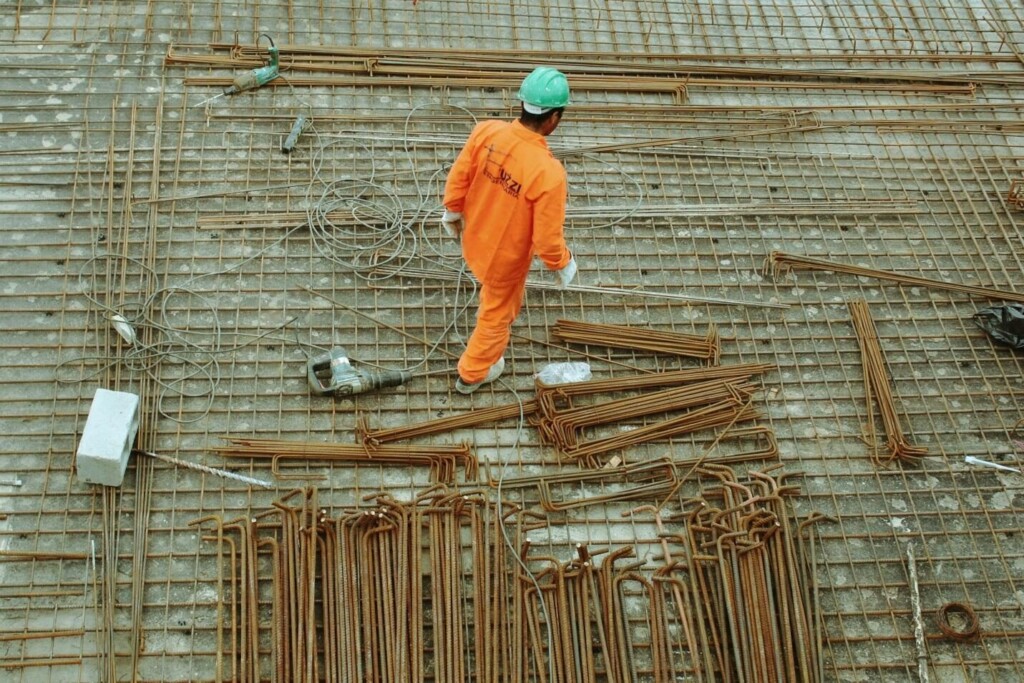 Top 10 Positive Psychology and Skill Management Activities to Recharge Team’s Productivity in the Construction Sector