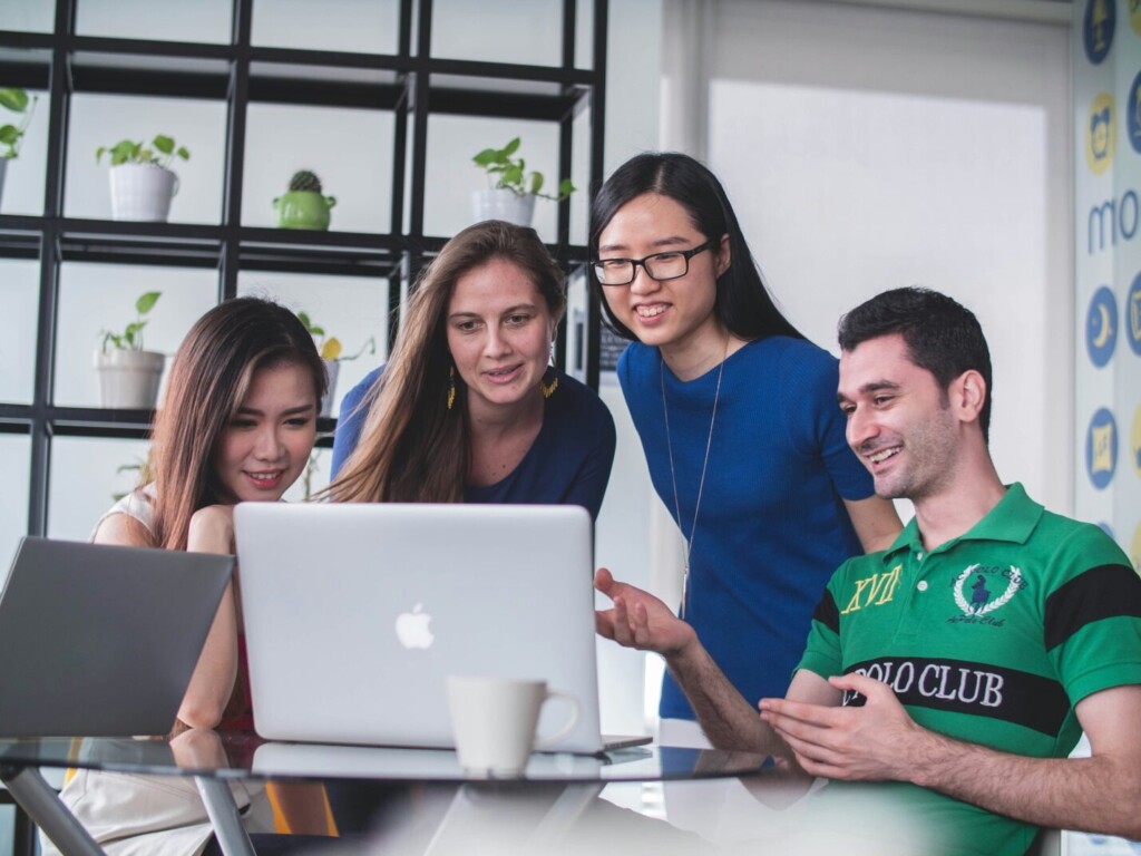 Creating a Productive Work Environment – The Intersection of Wellness and Performance
