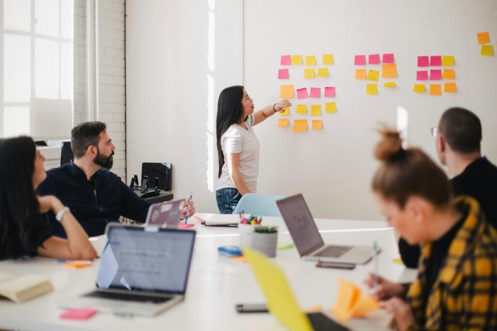 How Office Environment Impacts Employee Performance – The Science Behind Productivity