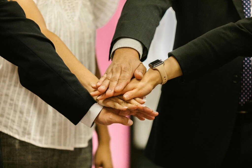 Navigating Change: How to Prepare Your Team for Organizational Shifts