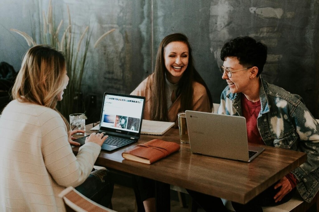 10 Strategies for Integrating Mental Health Resources into Employee Benefits Packages