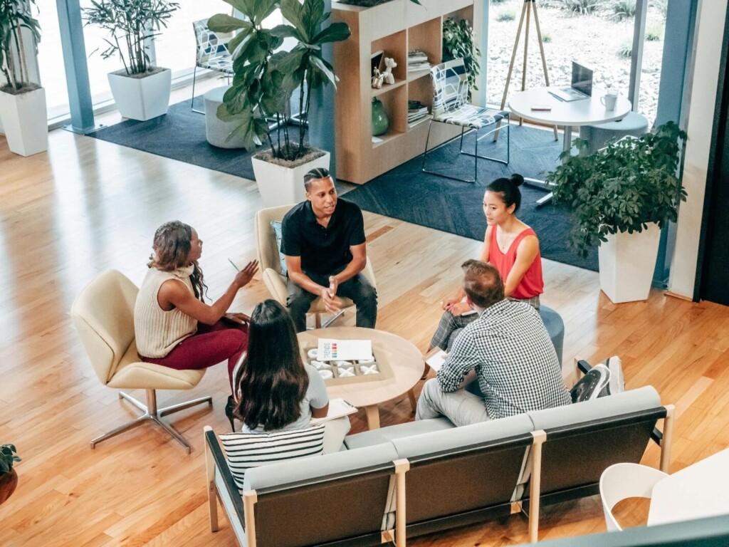 6 Reasons Why Long-Term Employees Need Re-Onboarding